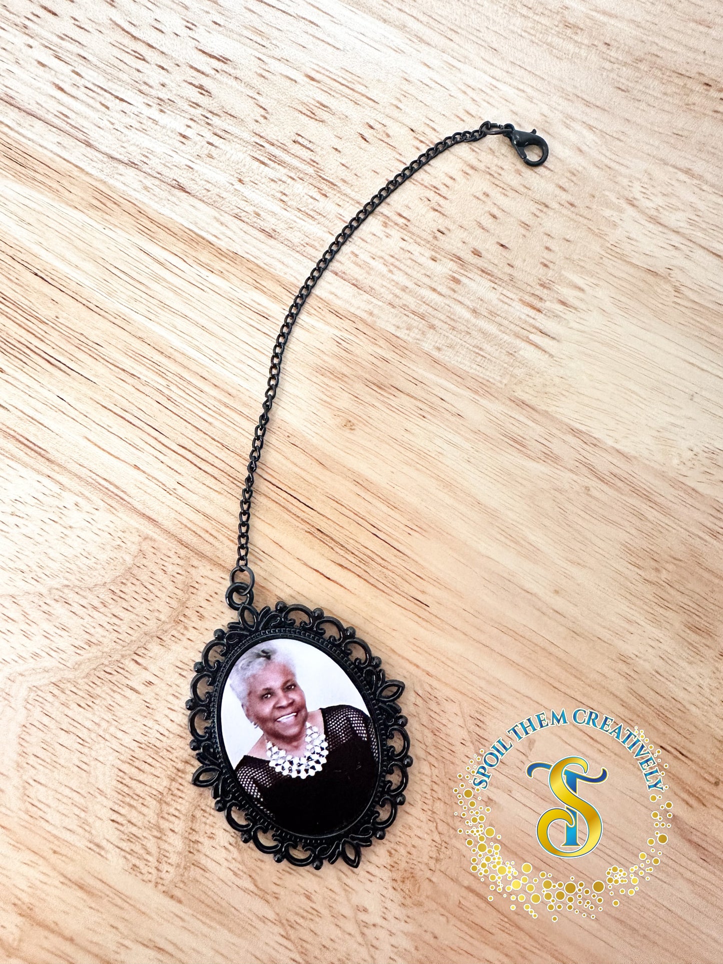 Graduation Photo Cap Tassel Charm (Black)