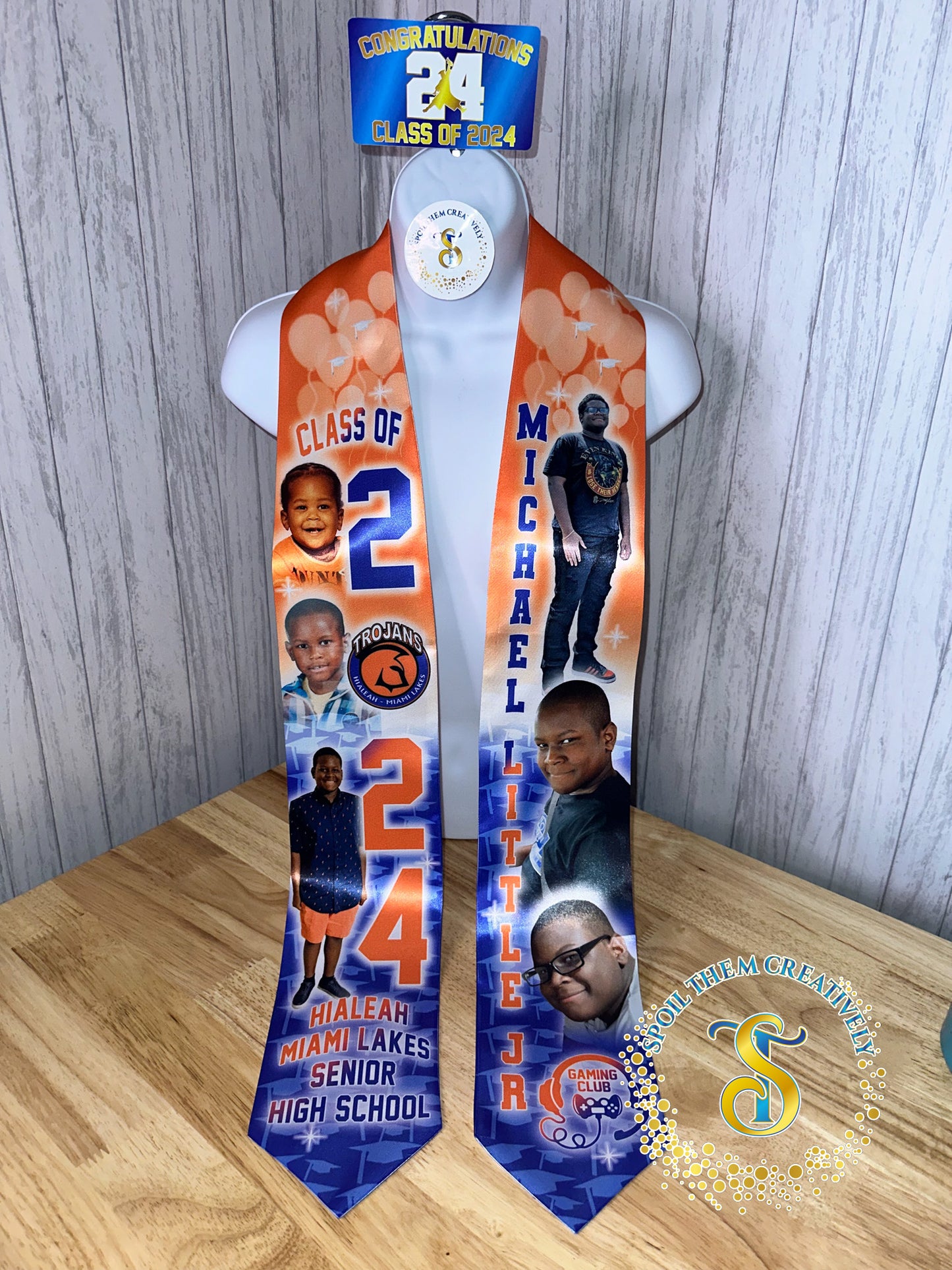 Graduation Stole with 6 Pictures