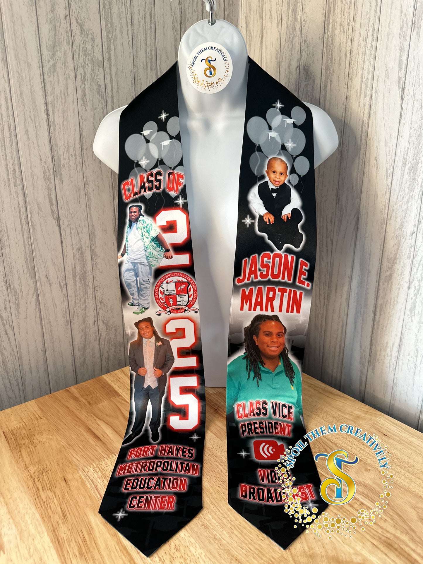 Personalized graduation stole with four pictures
