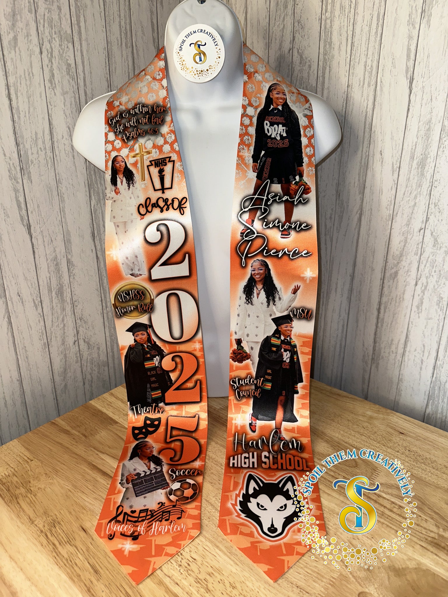 Personalized graduation stole with six pictures
